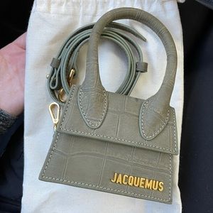 Jacquemus Kaki Le Chiquito Crossbody